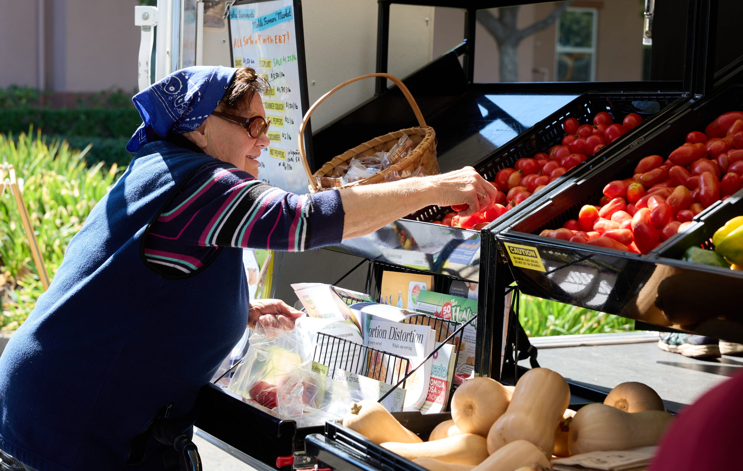 Photo of a shopper at the MFM Truck.